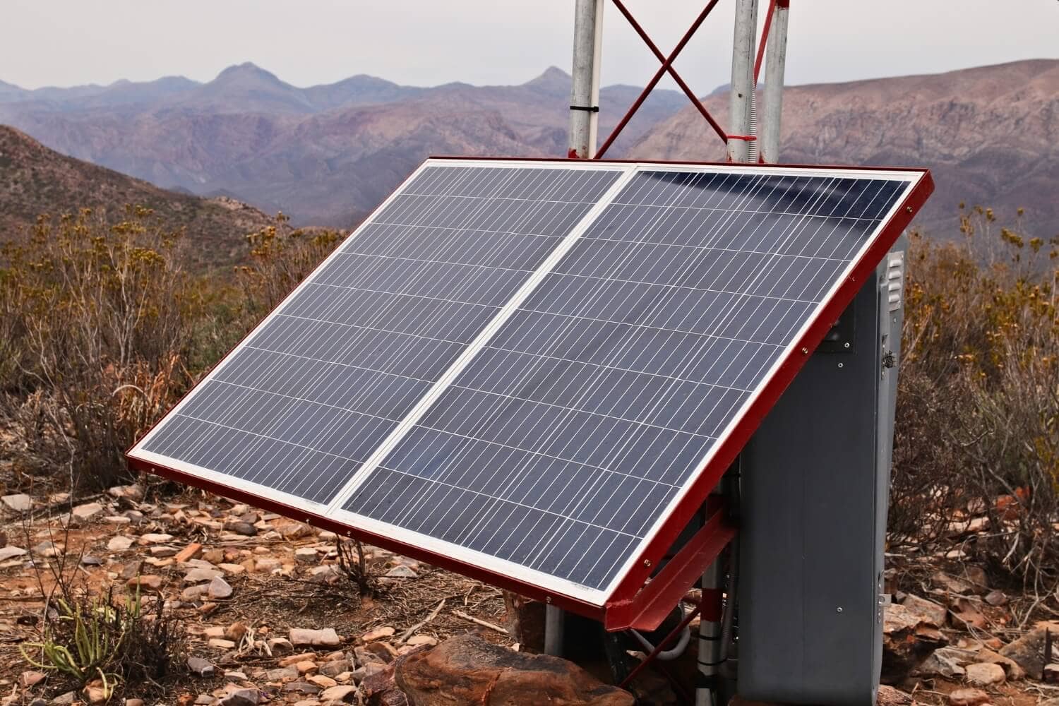 Monocrystal solar panel outdoor setting setup